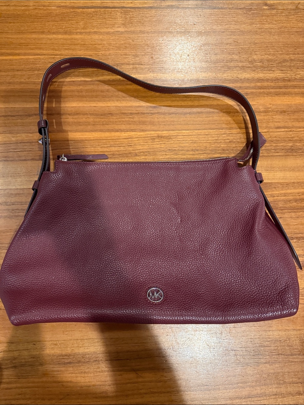 Michael kors Shailene Medium Hobo Shoulder Bag Purse Burgundy silver leather
